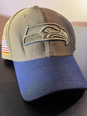 Seattle Seahawks New Era 39THIRTY Cap OS Stretch Flag Special Edition